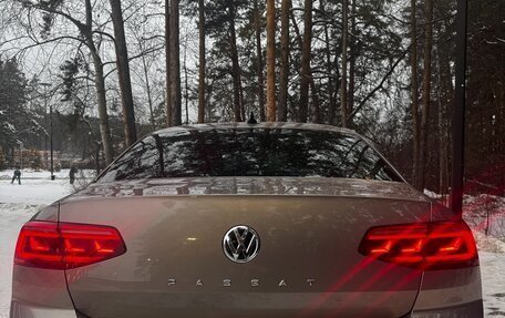 Volkswagen Passat B8 рестайлинг, 2019 год, 2 270 000 рублей, 7 фотография