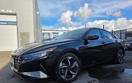 Hyundai Elantra, 2022 год, 2 080 000 рублей, 3 фотография