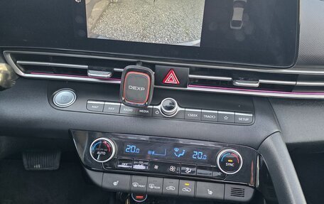 Hyundai Elantra, 2022 год, 2 080 000 рублей, 19 фотография