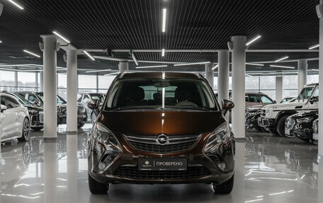 Opel Zafira C рестайлинг, 2012 год, 1 180 000 рублей, 3 фотография