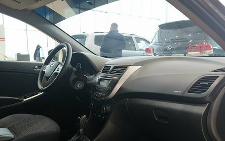 Hyundai Solaris II рестайлинг, 2016 год, 1 050 000 рублей, 15 фотография