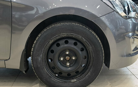 Hyundai Solaris II рестайлинг, 2016 год, 1 050 000 рублей, 22 фотография