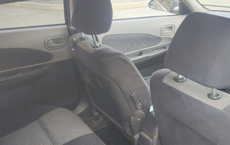 Nissan Wingroad III, 2002 год, 380 000 рублей, 9 фотография