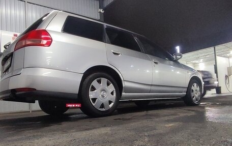 Nissan Wingroad III, 2002 год, 380 000 рублей, 4 фотография