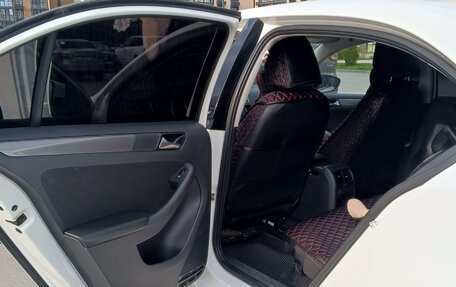 Volkswagen Jetta VI, 2017 год, 1 350 000 рублей, 5 фотография