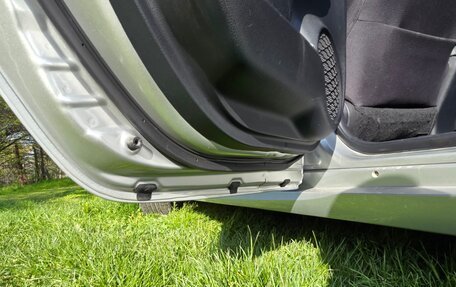 Toyota Prius IV XW50, 2018 год, 1 800 000 рублей, 20 фотография