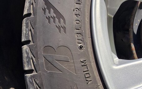 Toyota Prius IV XW50, 2018 год, 1 800 000 рублей, 24 фотография