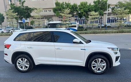 Skoda Kodiaq I, 2024 год, 3 680 000 рублей, 5 фотография