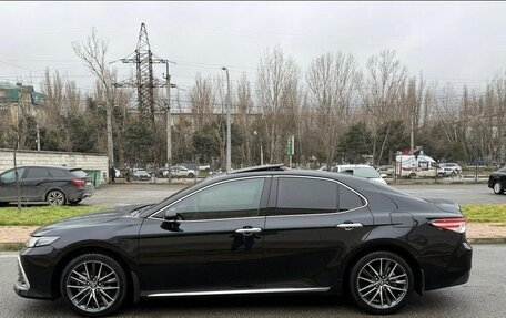 Toyota Camry, 2023 год, 3 930 000 рублей, 3 фотография