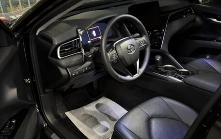 Toyota Camry, 2023 год, 3 930 000 рублей, 8 фотография