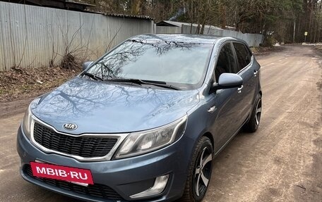 KIA Rio III рестайлинг, 2013 год, 670 000 рублей, 2 фотография