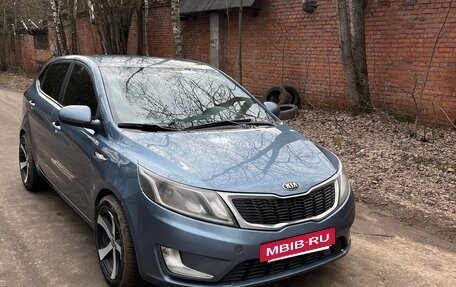 KIA Rio III рестайлинг, 2013 год, 670 000 рублей, 3 фотография