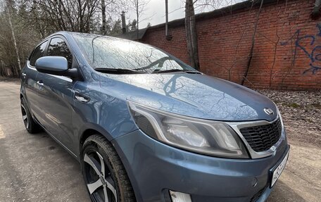 KIA Rio III рестайлинг, 2013 год, 670 000 рублей, 18 фотография