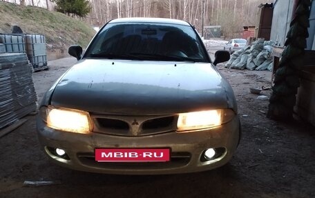 Mitsubishi Carisma I, 1998 год, 120 000 рублей, 7 фотография