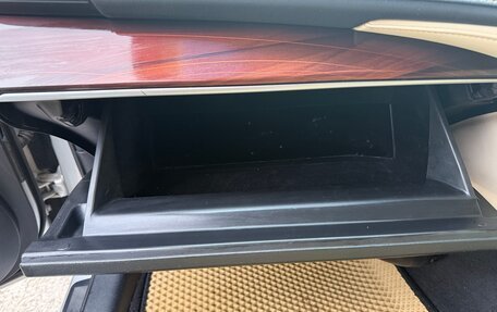 Toyota Crown, 2013 год, 1 950 000 рублей, 22 фотография