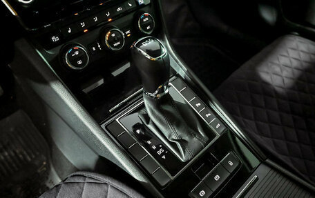 Skoda Superb III рестайлинг, 2017 год, 2 320 000 рублей, 17 фотография