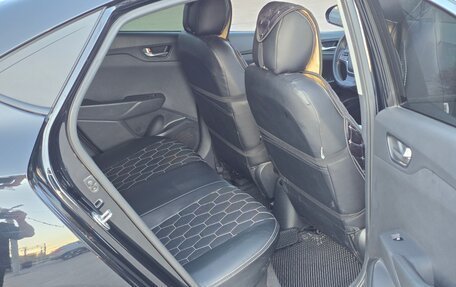 Hyundai Solaris II рестайлинг, 2021 год, 2 000 000 рублей, 14 фотография