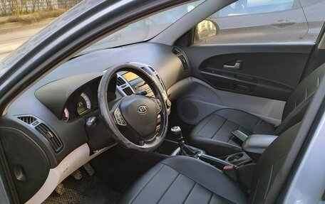 KIA cee'd I рестайлинг, 2009 год, 340 000 рублей, 13 фотография