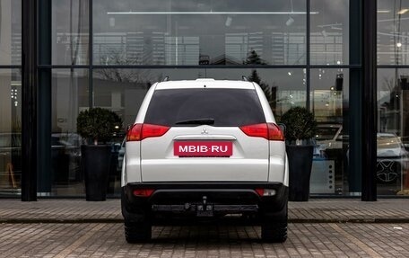 Mitsubishi Pajero Sport II рестайлинг, 2013 год, 1 495 000 рублей, 5 фотография