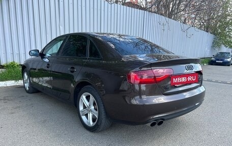 Audi A4, 2014 год, 1 680 000 рублей, 6 фотография