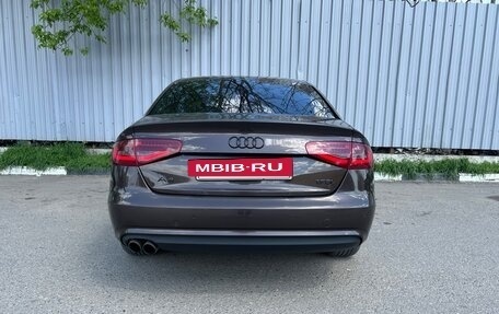 Audi A4, 2014 год, 1 680 000 рублей, 4 фотография