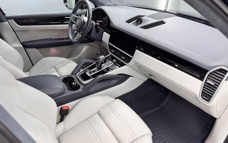 Porsche Cayenne III, 2020 год, 9 999 999 рублей, 8 фотография