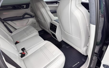 Porsche Cayenne III, 2020 год, 9 999 999 рублей, 10 фотография