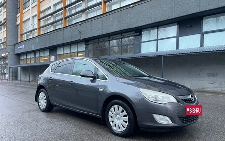 Opel Astra J, 2010 год, 430 000 рублей, 5 фотография