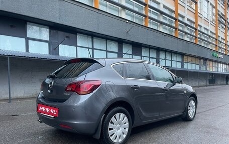 Opel Astra J, 2010 год, 430 000 рублей, 4 фотография