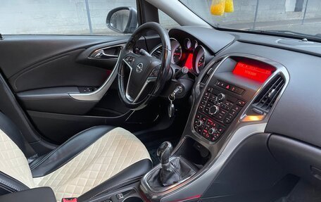 Opel Astra J, 2010 год, 430 000 рублей, 7 фотография