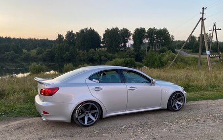 Lexus IS II рестайлинг 2, 2007 год, 1 350 000 рублей, 11 фотография