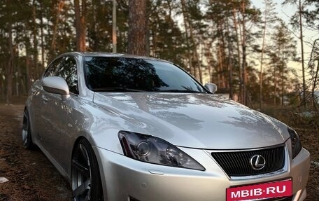 Lexus IS II рестайлинг 2, 2007 год, 1 350 000 рублей, 2 фотография