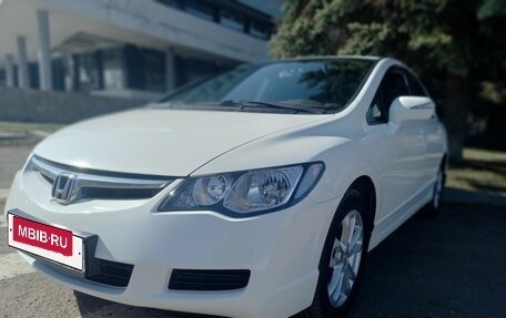 Honda Civic VIII, 2008 год, 645 000 рублей, 2 фотография
