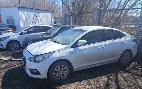 Hyundai Solaris II рестайлинг, 2017 год, 570 950 рублей, 3 фотография