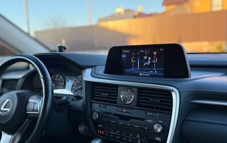 Lexus RX IV рестайлинг, 2021 год, 5 700 000 рублей, 14 фотография