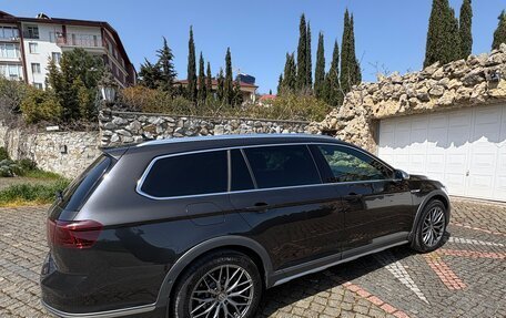 Volkswagen Passat B8 рестайлинг, 2020 год, 3 450 000 рублей, 16 фотография