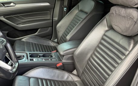 Volkswagen Passat B8 рестайлинг, 2020 год, 3 450 000 рублей, 31 фотография