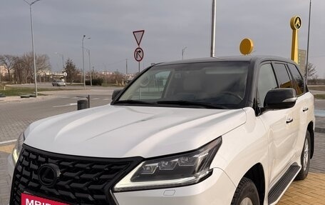 Lexus LX III, 2016 год, 6 700 000 рублей, 1 фотография