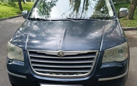 Chrysler Voyager IV, 2008 год, 950 000 рублей, 1 фотография