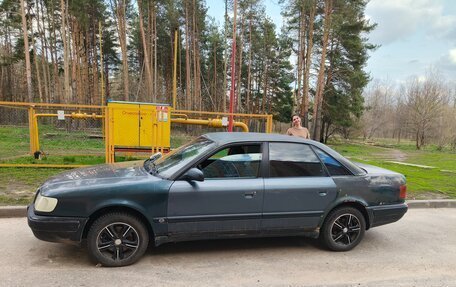 Audi 100, 1992 год, 260 000 рублей, 1 фотография