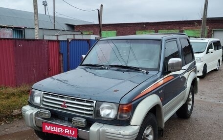 Mitsubishi Pajero III рестайлинг, 1995 год, 390 000 рублей, 1 фотография