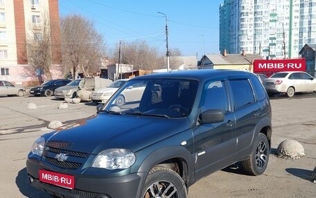 Chevrolet Niva I рестайлинг, 2015 год, 670 000 рублей, 1 фотография