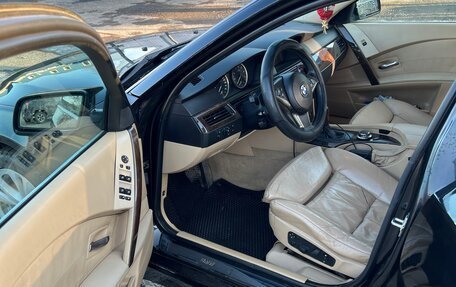 BMW 5 серия, 2006 год, 1 099 000 рублей, 10 фотография