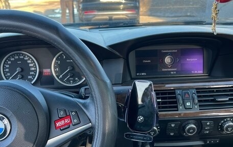 BMW 5 серия, 2006 год, 1 099 000 рублей, 14 фотография