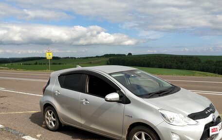 Toyota Aqua I, 2017 год, 1 099 999 рублей, 6 фотография