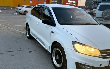 Volkswagen Polo VI (EU Market), 2019 год, 1 100 000 рублей, 3 фотография