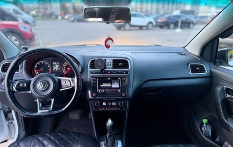 Volkswagen Polo VI (EU Market), 2019 год, 1 100 000 рублей, 14 фотография