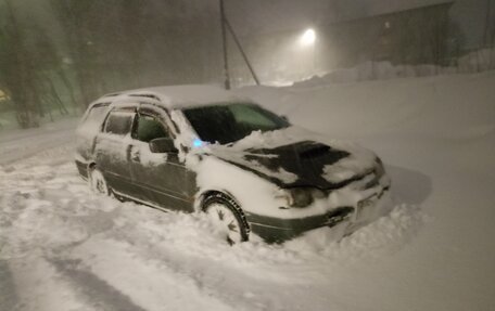 Toyota Caldina, 1998 год, 395 000 рублей, 10 фотография