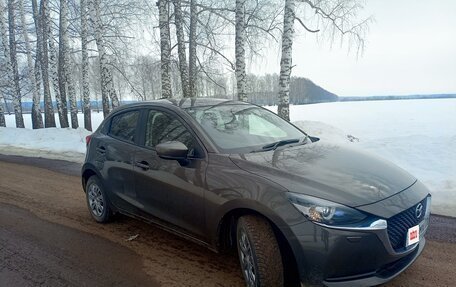 Mazda 2 III, 2020 год, 1 380 000 рублей, 2 фотография