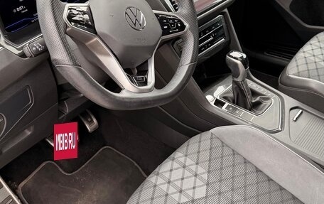 Volkswagen Tiguan II, 2023 год, 3 765 000 рублей, 8 фотография